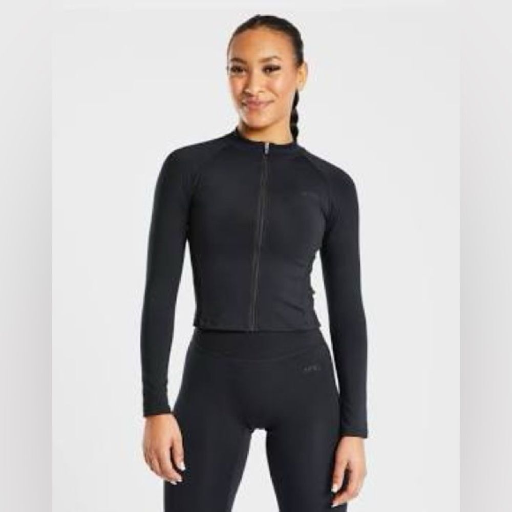 AYBL STAPLE ZIP JACKET BLACK XS‎ NWT in packaging